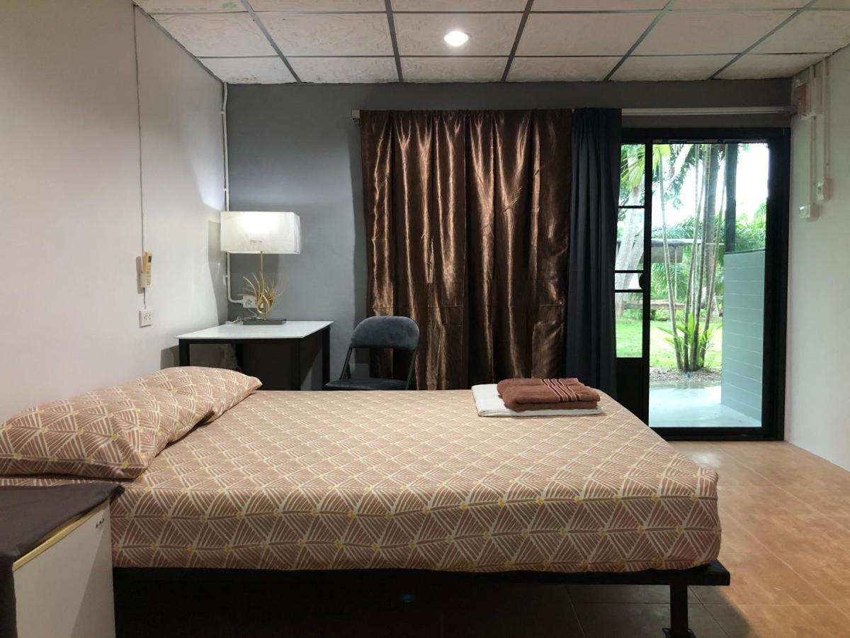 Wassana Sitdharma Guesthouse Trang Exteriér fotografie