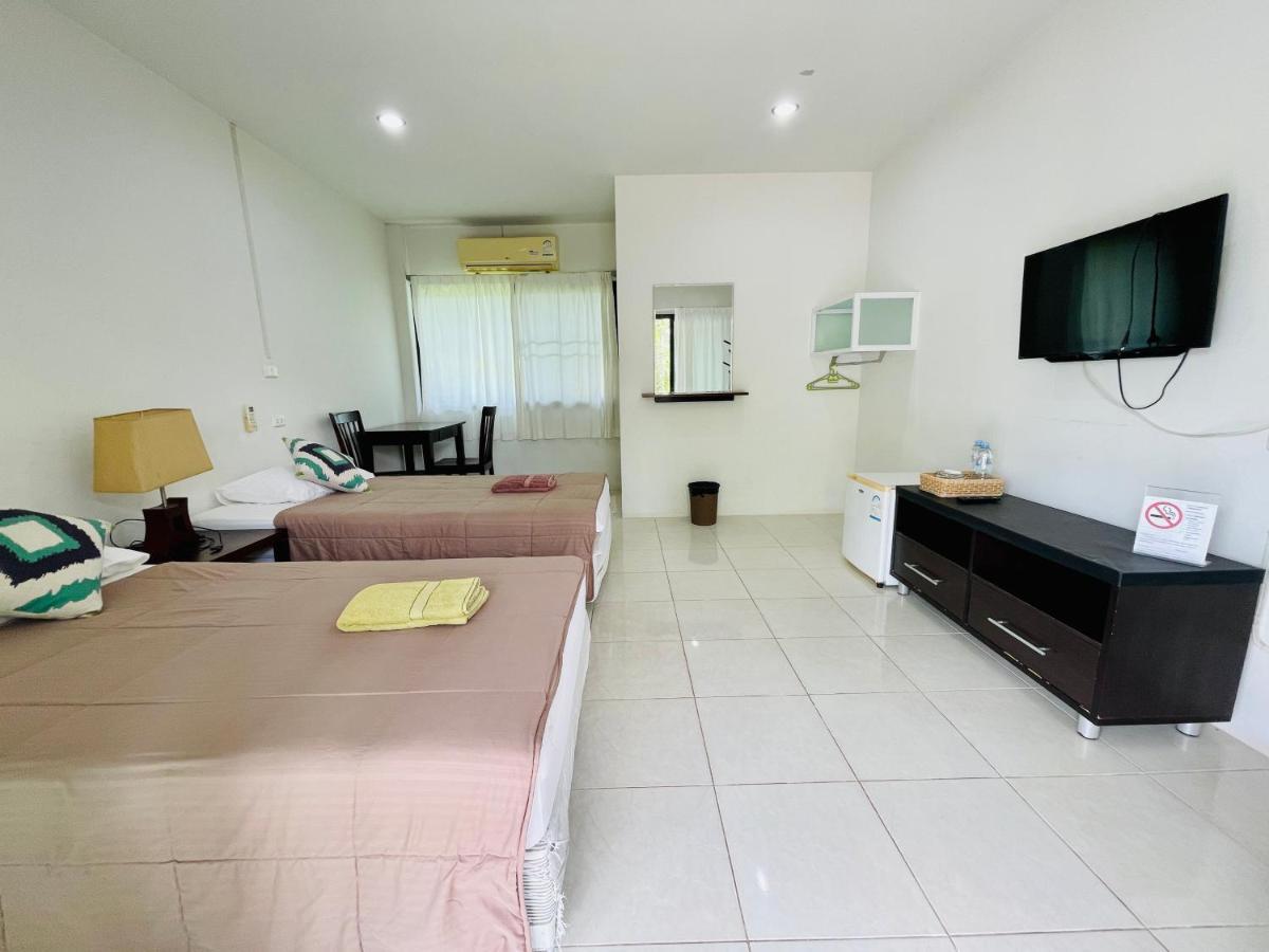 Wassana Sitdharma Guesthouse Trang Exteriér fotografie