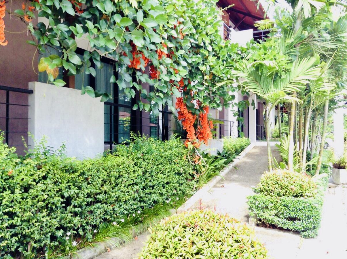 Wassana Sitdharma Guesthouse Trang Exteriér fotografie