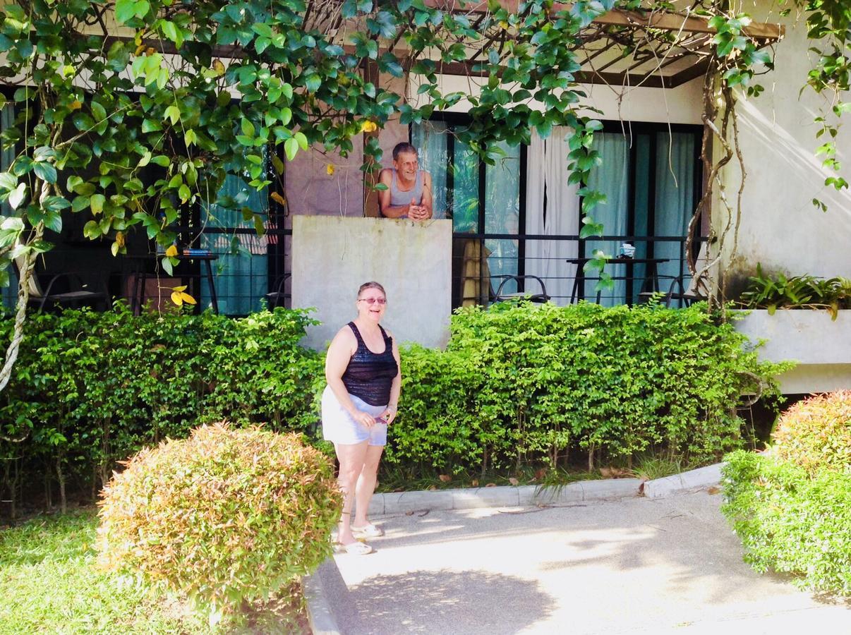 Wassana Sitdharma Guesthouse Trang Exteriér fotografie